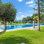 Apartment Cubo's Estudio La Colina Seaview & Pool